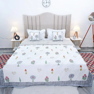 Unveiling the Luxury of Organic Mulmul Cotton Quilts: A Summertime Dream