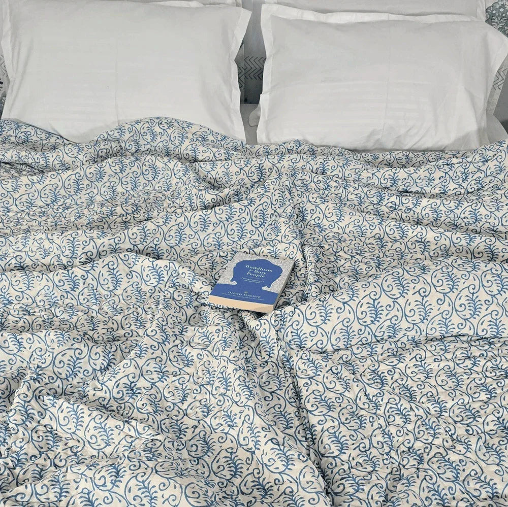 Hand Block Printed  Jaipuri Cotton All season Quilt - Gulab Phoolari (90X108 Inches)