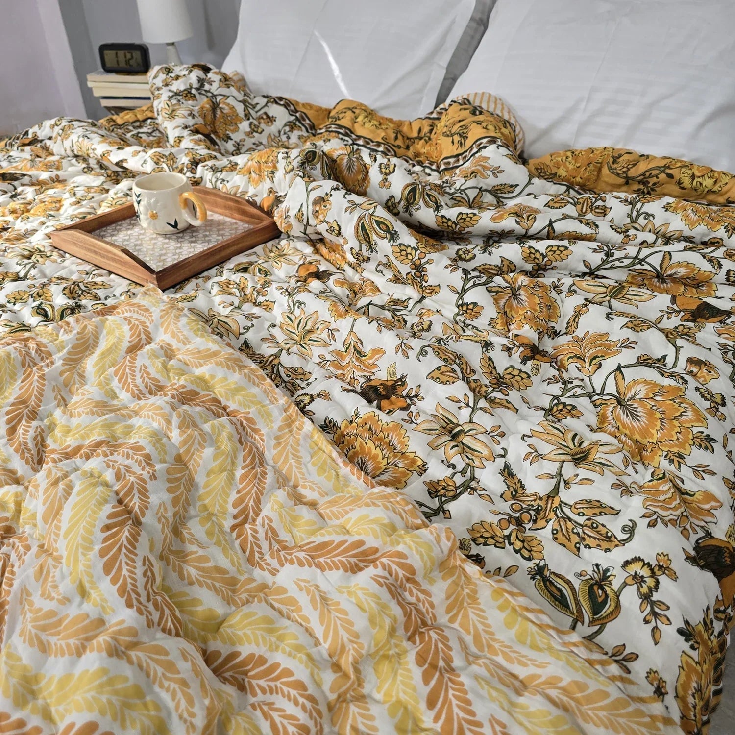 Hand Block Printed Jaipuri Cotton Quilt - Sunehri Gulzar (90X108 Inches)