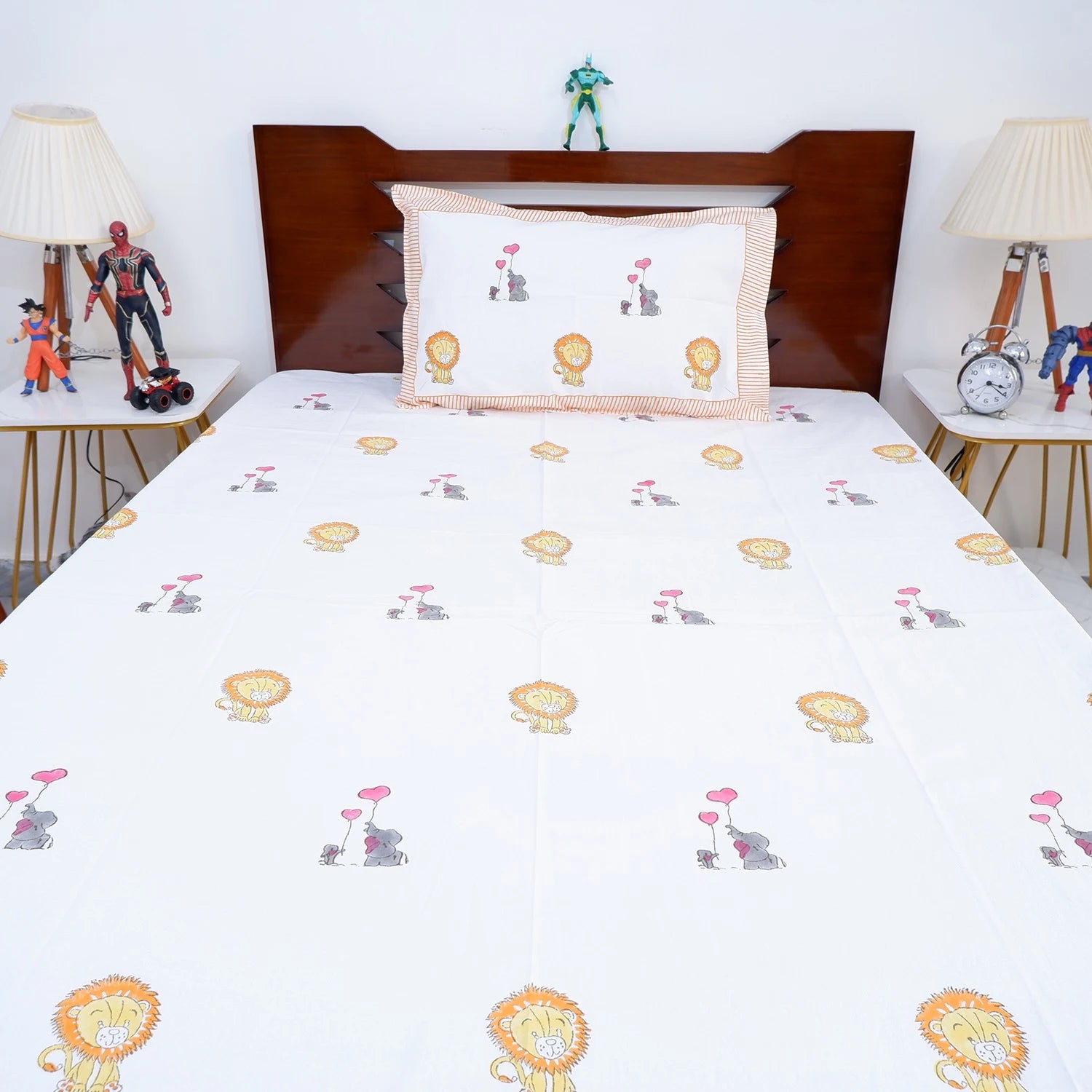 100% Pure Cotton Kid's Bed Sheet | Forest Wildlife Bed Set