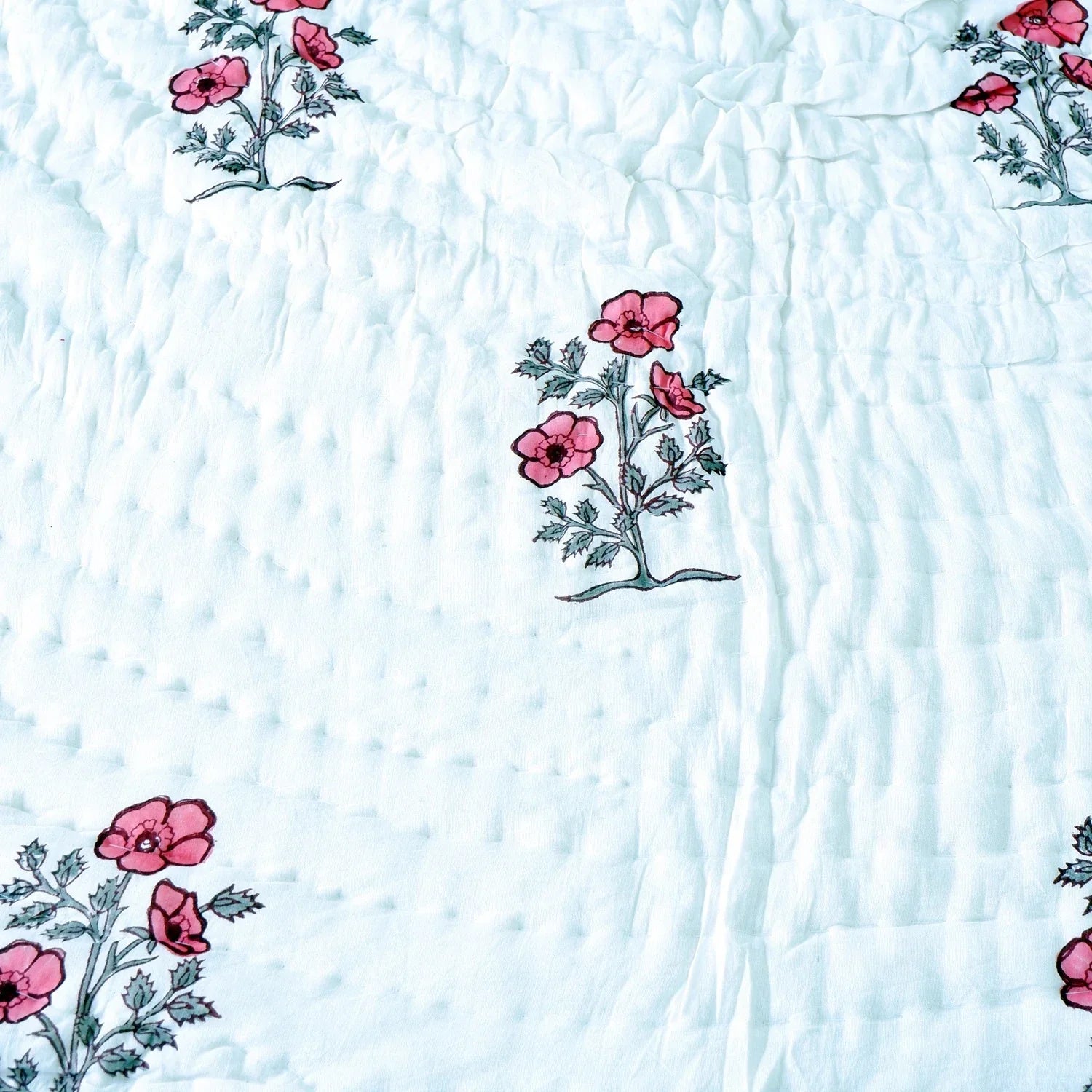 Hand Block Printed  Jaipuri Cotton Quilt - Red bloom Jaal (90X108 Inches)