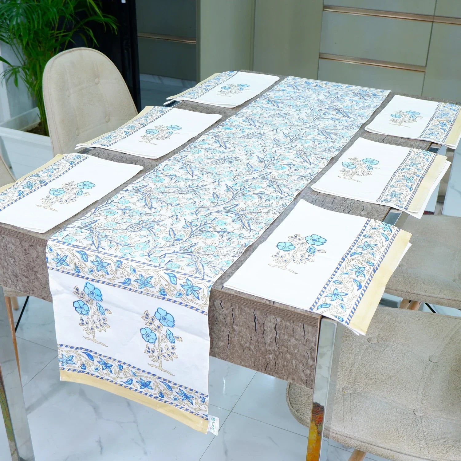 Hand Block Printed Cotton Table Runner - Zola - Tarvik
