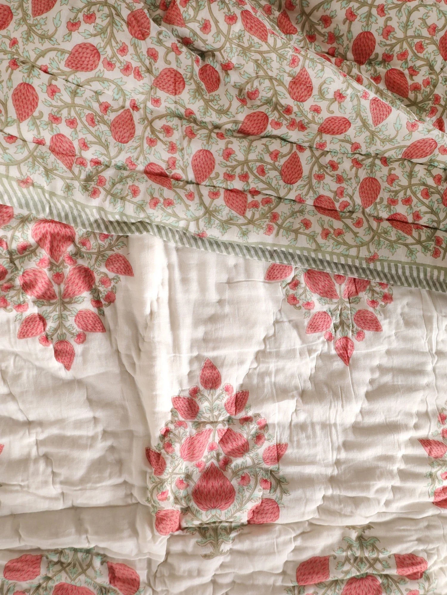 All Season Jaipuri Quilt | 100% Pure Cotton | Block Print | Single Bed - Asta