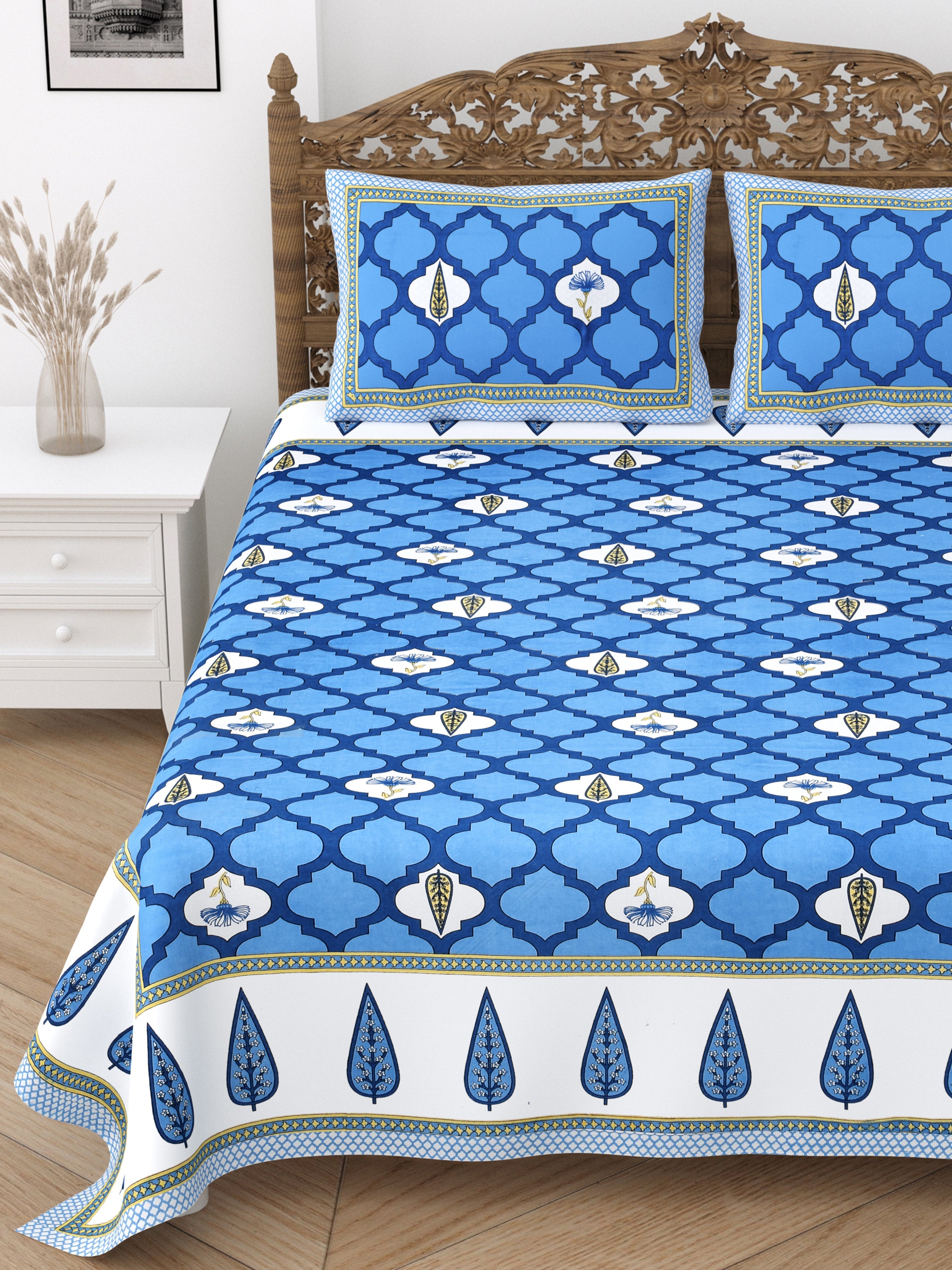Jaipuri Cotton Double Bedsheet Set – Blue & White Mughal Print (90x108 inches)