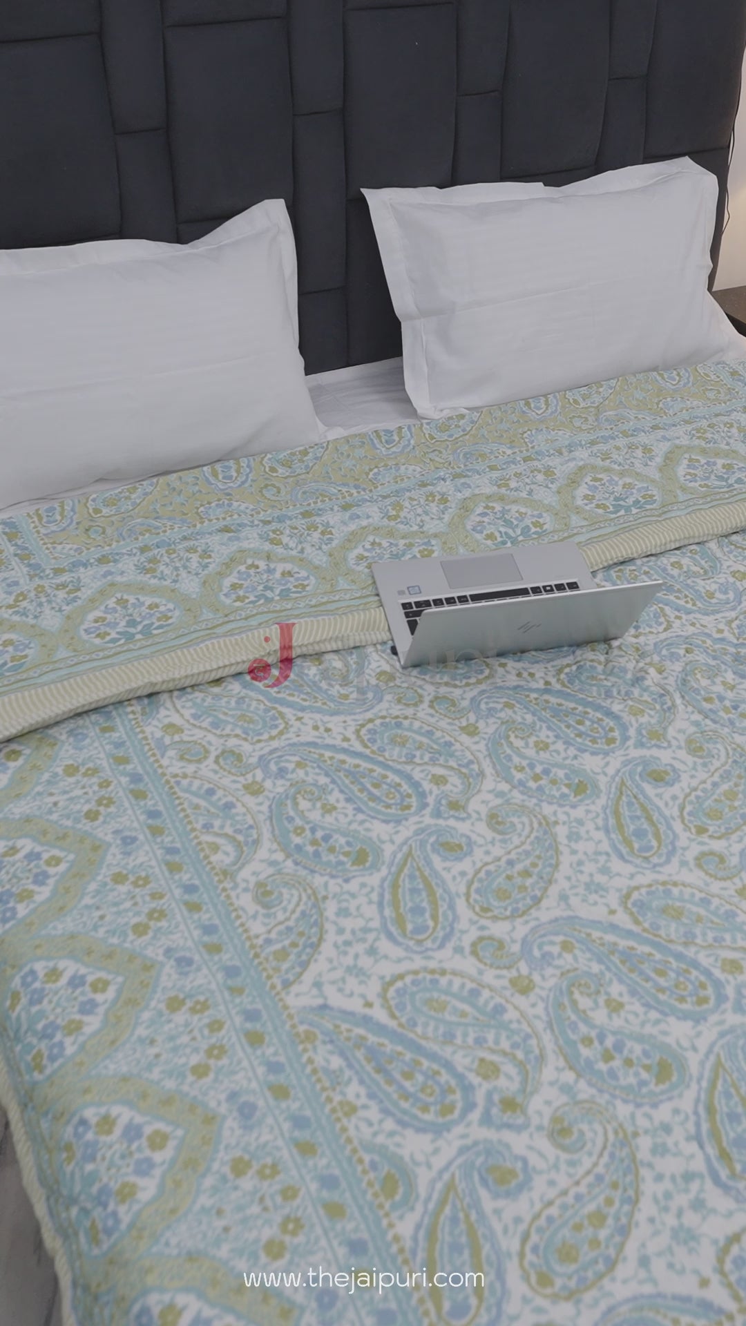 Jaipuri Quilts | 100% Pure Cotton | Block Print | Double Bed - Radhika