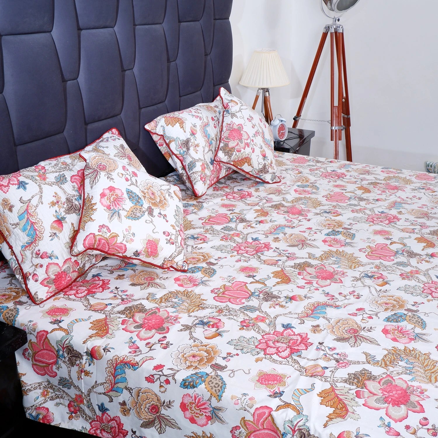Elegant pure cotton bed sheet Jaipur with floral design and matching pillows for a stylish bedroom