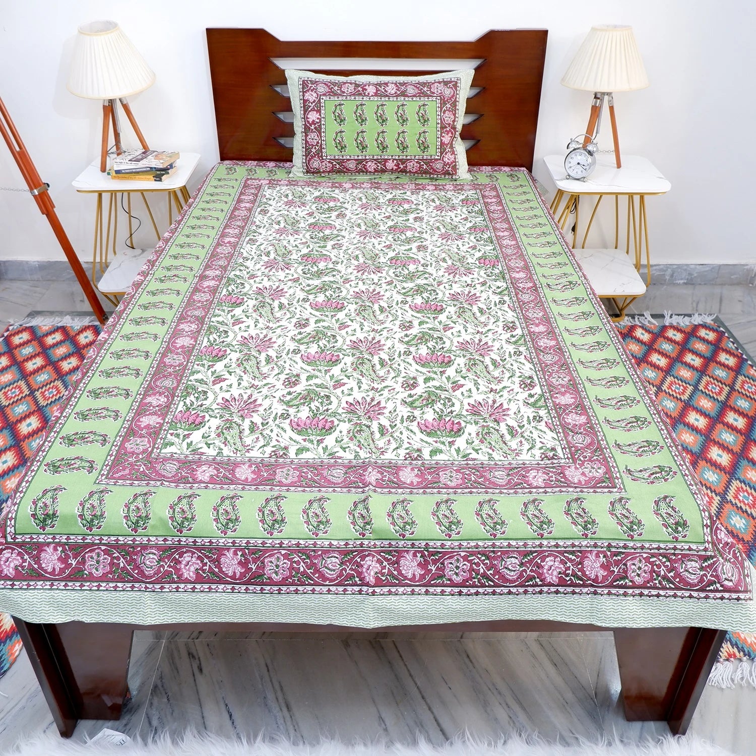 The Jaipuri pure cotton bed sheet online in green floral design with matching pillow cover